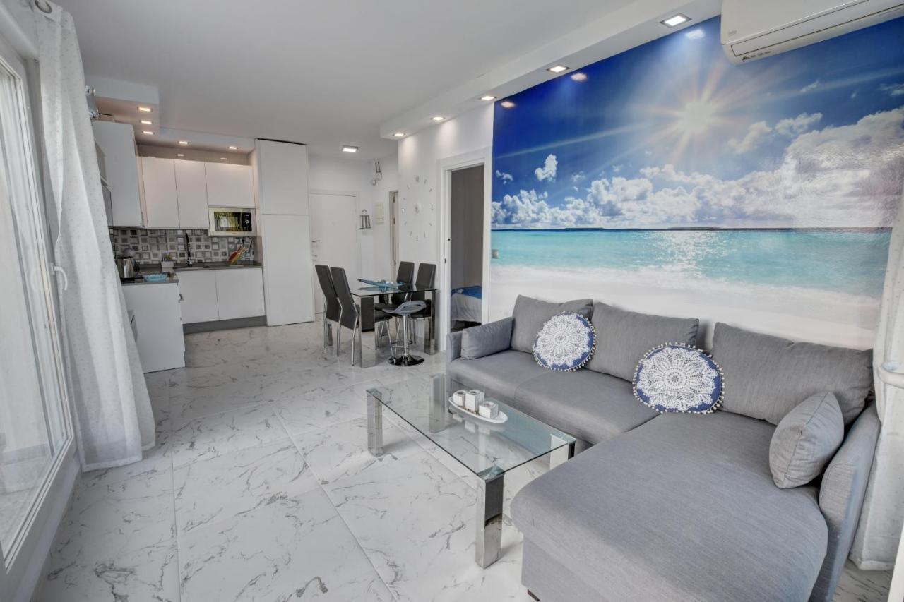 Bil Bil - C&G Benal Beach Apartment Бенальмадена Экстерьер фото
